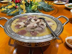 -吴记酱骨炖菜馆(康安路店)