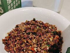 -绿草地·湘菜(7mall店)