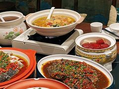 -呷湘厨·鱼汤捞饭·剁椒鱼头·辣椒炒肉(国家会展中心店)