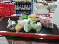 -大润发(花雨店)