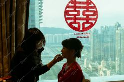 点击看大图 -现代经典婚纱摄影