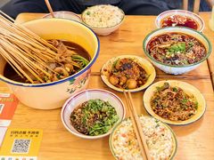 -拈签一笑黄牛肉辣卤串串