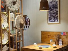 -大众跷脚牛肉馆·非遗传承单位(峨眉山店)