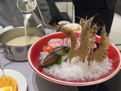 -红鼎豆捞·非遗鲍皇汤火锅(宝丰路店)