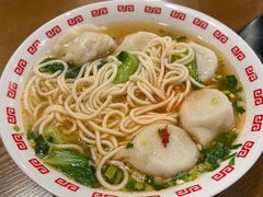 -伯肯黑德角名品折扣购物中心