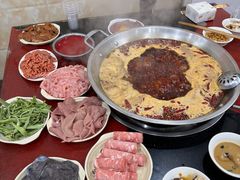 -储奇门鳝鱼火锅(总店)