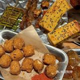 在上海的云南烧烤 ！！jujuju有氛围感…