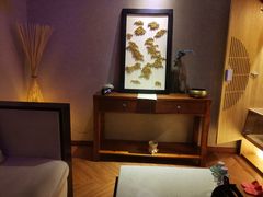 -金色印象·4K影院式足体养生(杨家坪西郊店)