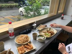 靠窗位-百家鸡味馆(清泰店)