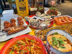 -华府九号海鲜烧烤大排档(龙域店)