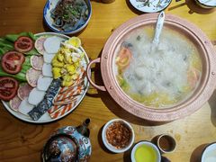 -民食香·腊排骨野生菌美食(木府店)