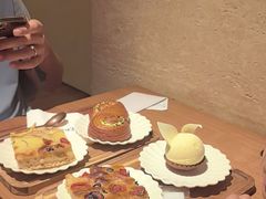 -VERIE BAKEHOUSE