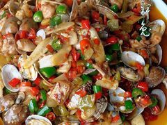 招牌花甲兔-盐帮食坊•小河帮川菜(四川师大店)