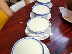 招牌传统双皮奶-周大娘牛乳(旧寨古村总店)