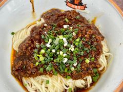 肉酱拌面-刘聋子粉馆(张家界总店)