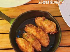 蜂蜜蒜香鸡中翅-盐说Salt Talk北美风味西餐厅(海上世界店)