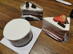 -巴黎贝甜(大宁国际商业广场店)