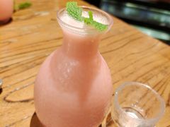 草莓米酒-黑牛の店·和牛烧肉(合生汇店)