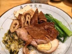 -狮头牌卤味研究所·卤味饭(花城汇南区店)