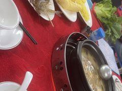 -花苑美食横琴生蚝火锅(拱北粤华路店)