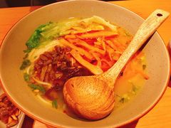 -百春原湖南牛肉粉(百联世纪店)