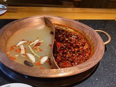 特色鸳鸯锅-老版火锅(半坡店)
