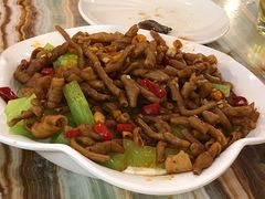 -椿记烧鹅(叠彩店)