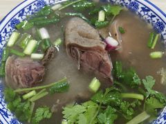 -丰登陕西水盆牛羊肉·泡馍