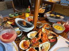 -三亚艾迪逊酒店·海滩烧烤 BARBACOA·现场乐队·浪漫晚餐·烧烤海鲜