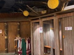 -暴风岛沉浸式体验馆(百联世纪店)
