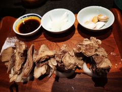 手抓羊肉-丝路金桃·新疆菜(徐汇店)