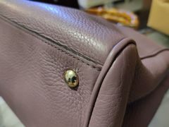 -爱革·奢品·鞋包·衣物·家居(金桥国际商业广场店)