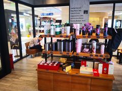 零售区-星巴克(邯郸新世纪广场店)