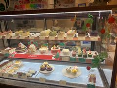 面包甜点陈列柜-多乐之日(王府井apm店)