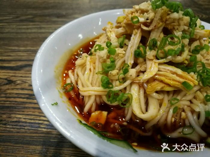 探魚(長春路友好店)雞絲麵圖片