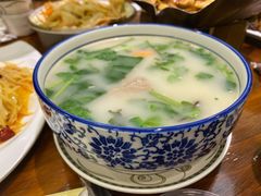 -清真·玛丽亚新疆菜主题餐厅(浙江中路店)