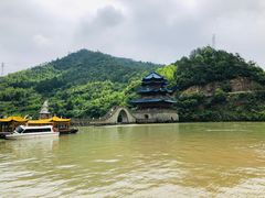 -严子陵钓台(富春江小三峡)