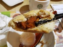 酥皮焗叉烧包-添好运点心专门店(北角店)