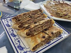 -虹海圣肉饼店家常菜馆