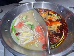 -洞子口重庆鲜货火锅(楚翘城旗舰店)