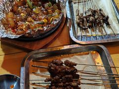 -老兰家传统烧烤炒菜泡馍(小南门店)