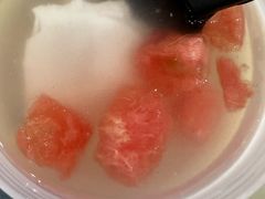 -周黑鸭(北京海淀区新中关店)