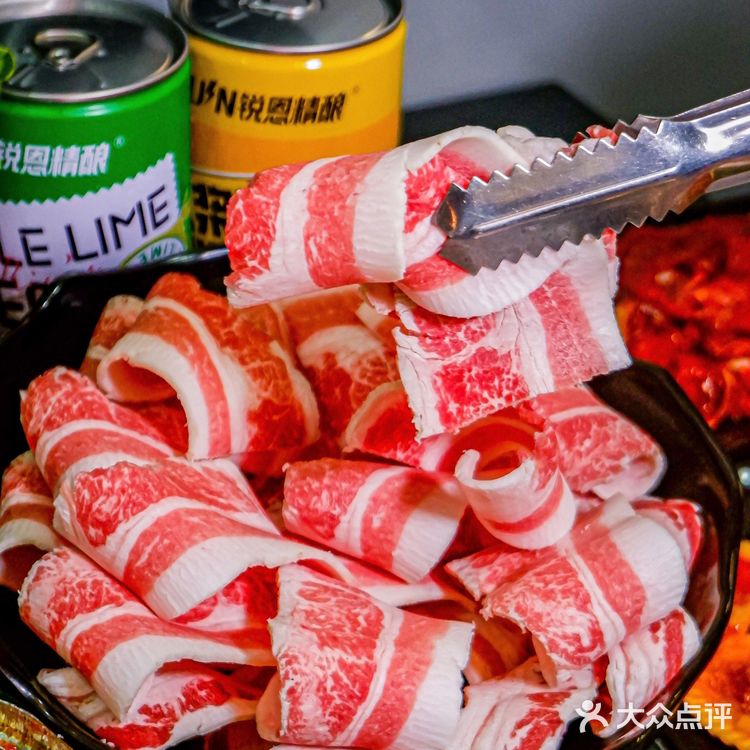 必吃榜的烤肉店|吃烤肥牛还得是张姐