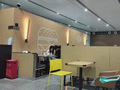 -麦当劳(北京大兴机场二层国内到达(安检外)店)