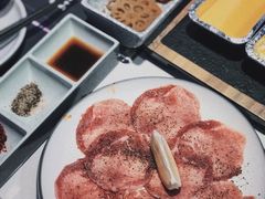 -青瓦炭韩潮烤肉(花园道店)