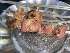 -烤肉小伙烤肉店