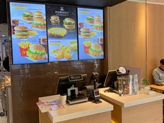 -麦当劳(燕顺路店)