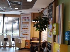 大堂-麦当劳(虹桥南丰城店)