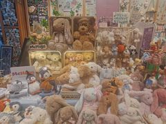 -猫的天空之城概念书店(杭州南宋御街店)