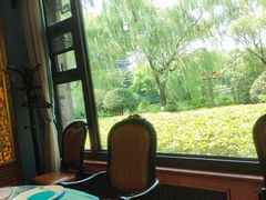 -鹊华居·地道鲁菜·海鲜·融合味(大明湖店)